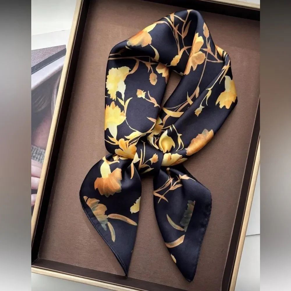 Yellow flower scarf N1368